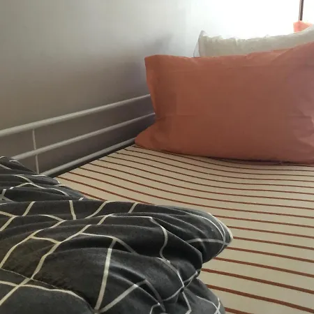 Just For Sleep: Evening With Host Check-in Homestay Bobigny
