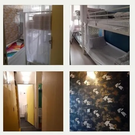 Homestay Just For Sleep: Evening With Host Check-in Bobigny