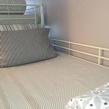 Just For Sleep: Evening With Host Check-in Bobigny